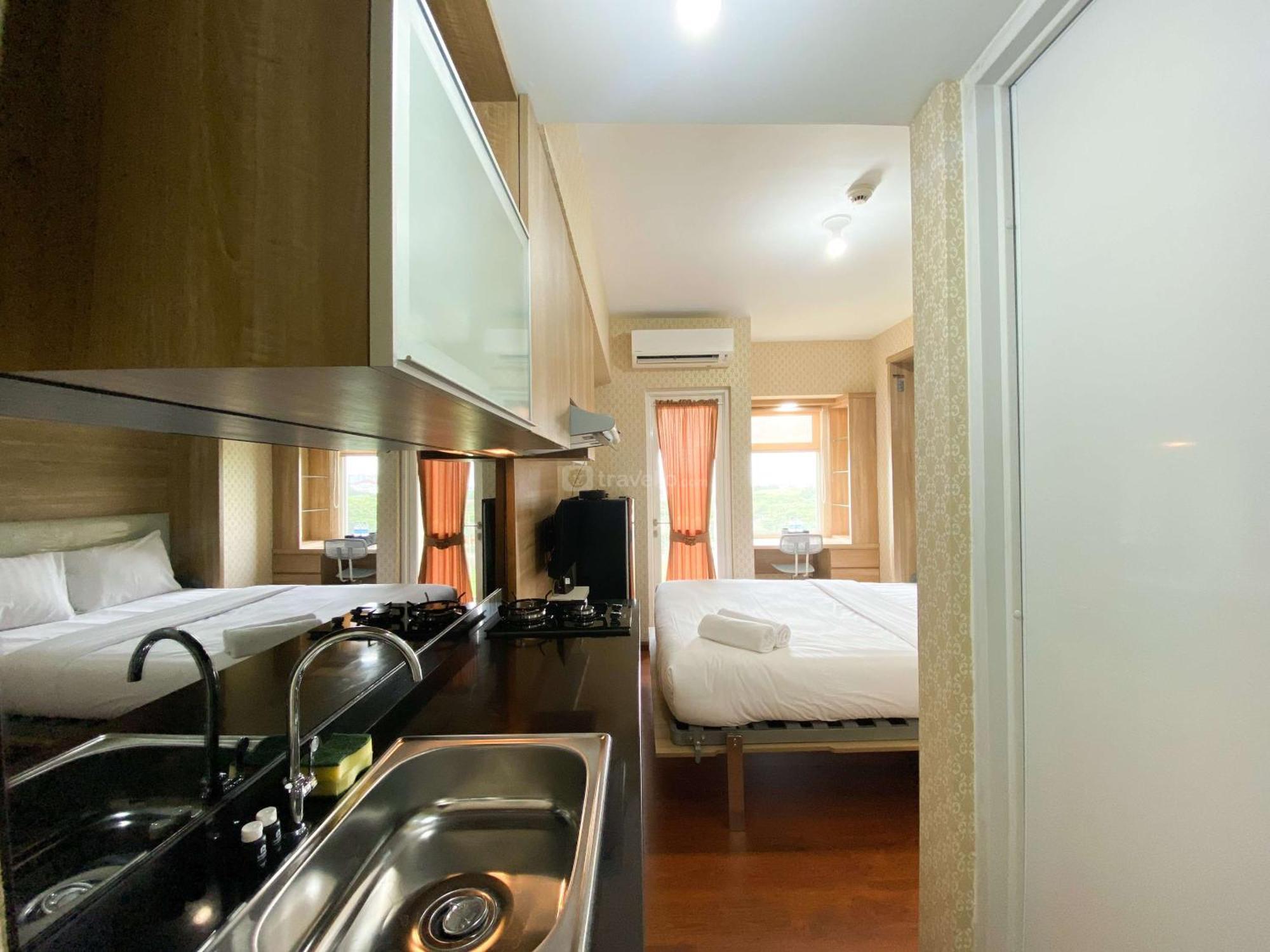 Cozy At Springlake Summarecon By Travelio
